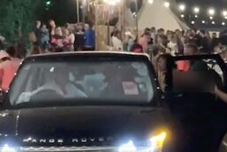 مهمان کنجکاو مچ دیوید بکهام را حین تخلف رانندگی گرفت