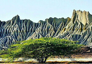 منطقه ای در ایران که به کوه‌های مریخی معروف است