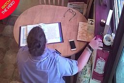 عمل غیراخلاقی پرستار در خانه بیمار آلزایمری!