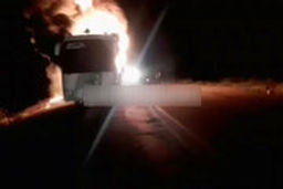 اتوبوس سربازان در مسیر سبزوار در آتش سوخت