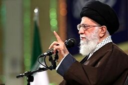 انتقاد رهبر انقلاب از بازارگردی حجاج در عربستان سعودی 