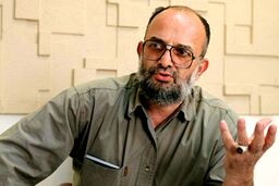 تصادف شدید سردار سعید قاسمی با یک خرس!