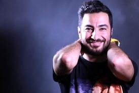 وقتی نام نوید محمدزاده تالار وحدت را منفجر می‌کند