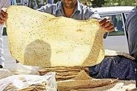 خطرات مرگبار قرار دادن نان داغ در کیسه‌های پلاستیکی