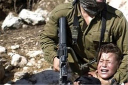کودکان مظلوم فلسطینی اینگونه از خواب بیدار می‌شوند!