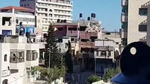 لحظه انفجار خانه مادر یک شهید و شش اسیر فلسطینی از زاویه‌ای متفاوت
