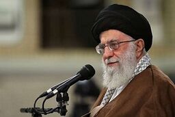 حاشیه‌ای جالب از دیدار رهبرانقلاب با نخبگان!