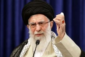 رهبرانقلاب: من هم حتما ماسک می‌زنم