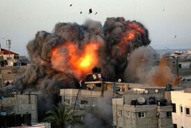 حملات موشکی و پهپادی یمن به منطقه صنعتی عسقلان در اسرائیل