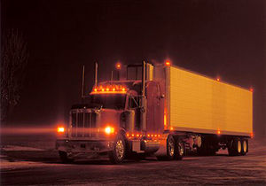 عاقبت خواب آلودگی راننده تریلی هنگام رانندگی در شب